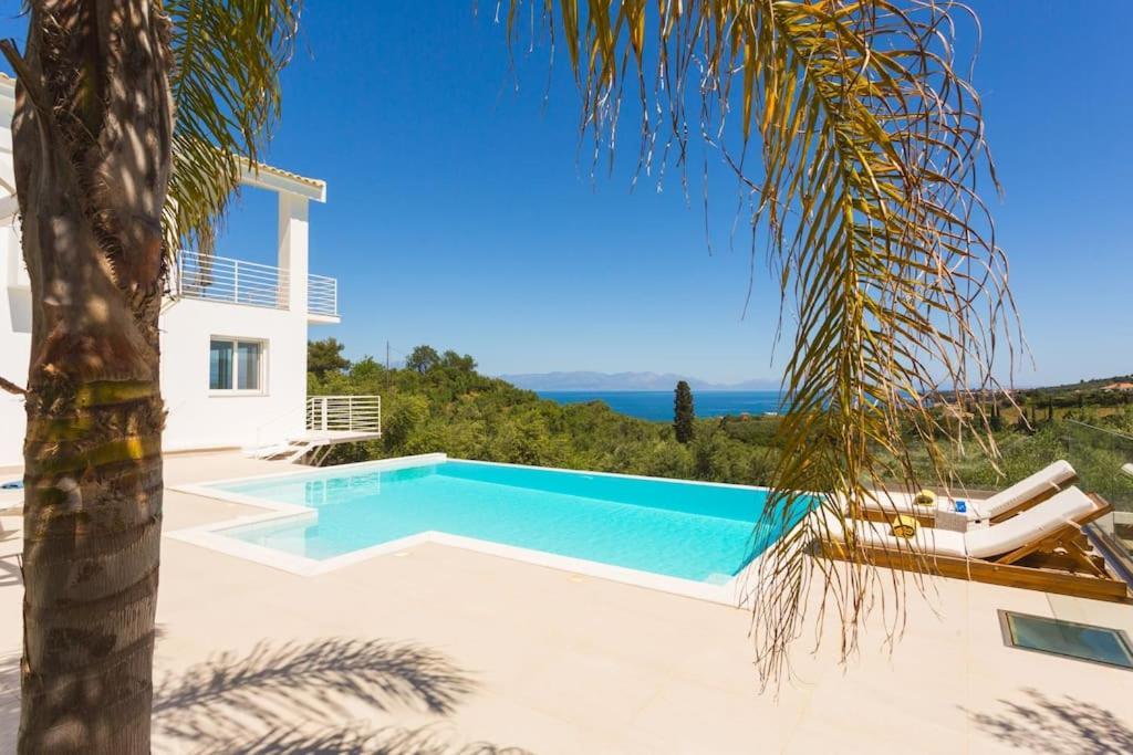 Koroni - Villa Merkouri - Entire Villa With Panoramic View ภายนอก รูปภาพ