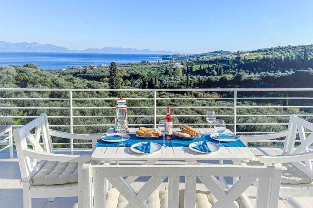 Koroni - Villa Merkouri - Entire Villa With Panoramic View ภายนอก รูปภาพ