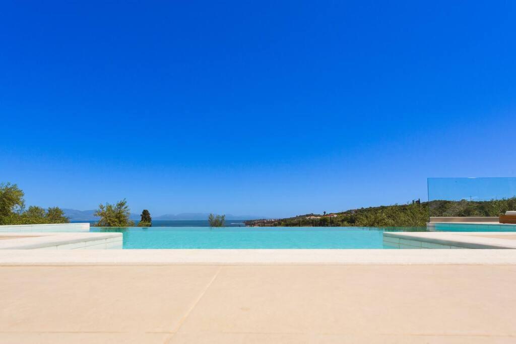 Koroni - Villa Merkouri - Entire Villa With Panoramic View ภายนอก รูปภาพ